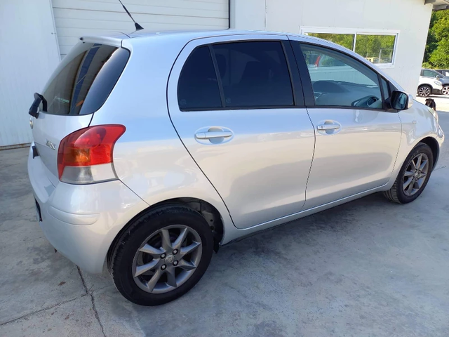 Toyota Yaris 1.3vvt-i 101k* FACE* UNIKAT* - автомобили, коли, обяви за нови и употребявани 12