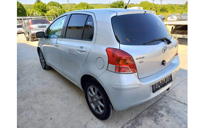 toyota-yaris - 4