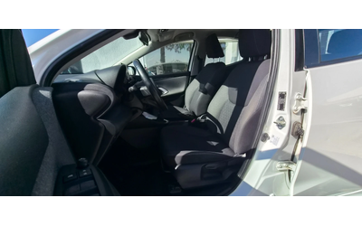 Toyota Yaris ГАРАНЦИЯ 05.2031г. - автомобили, коли, обяви за нови и употребявани 10