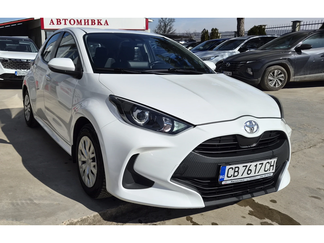 Toyota Yaris ГАРАНЦИЯ 05.2031г. - автомобили, коли, обяви за нови и употребявани 2