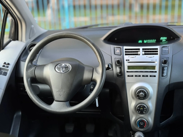 Toyota Yaris 1.0i~70hp~ITALY~КЛИМАТИК~130000км! - автомобили, коли, обяви за нови и употребявани 10