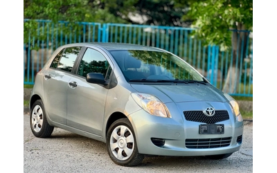 toyota-yaris - 2