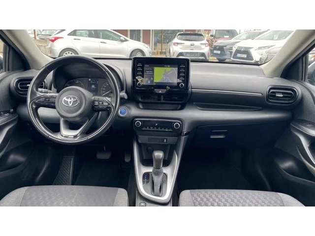 Toyota Yaris 1.5 HEV - автомобили, коли, обяви за нови и употребявани 10