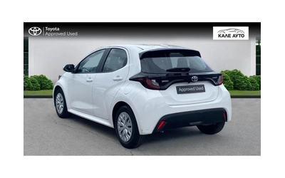toyota-yaris - 5