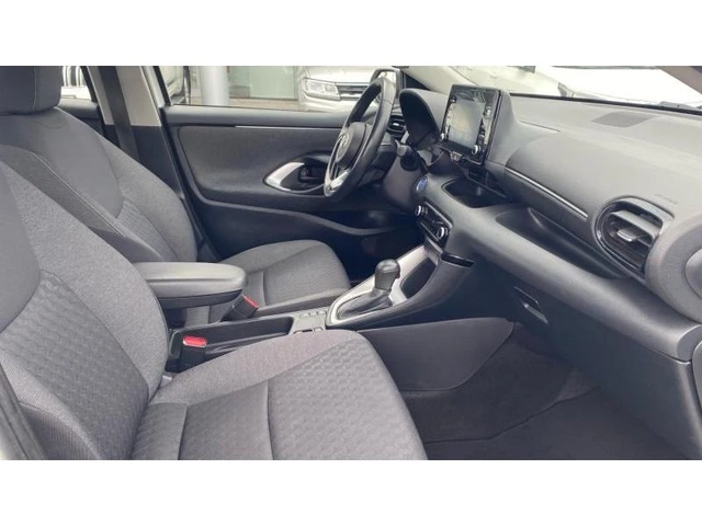 Toyota Yaris 1.5 HEV - автомобили, коли, обяви за нови и употребявани 8