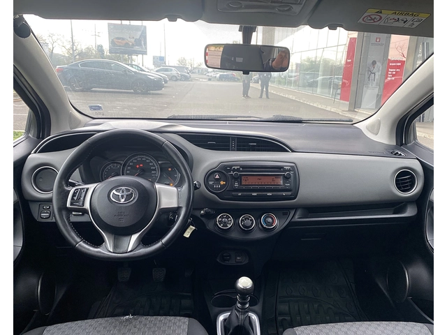 Toyota Yaris 1.3 VVT-i MT, LPG - автомобили, коли, обяви за нови и употребявани 12