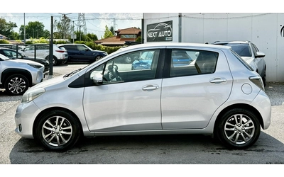 Toyota Yaris 1.4D 90HP E5B КАМЕРА - автомобили, коли, обяви за нови и употребявани 7