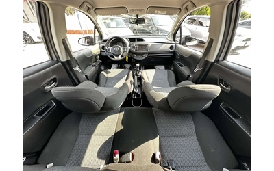 Toyota Yaris 1.4D 90HP E5B КАМЕРА - автомобили, коли, обяви за нови и употребявани 8
