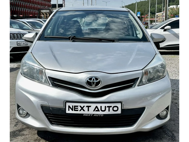 Toyota Yaris 1.4D 90HP E5B КАМЕРА - автомобили, коли, обяви за нови и употребявани 1