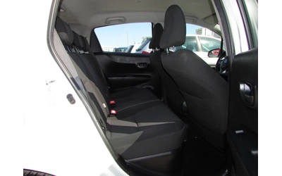 Toyota Yaris 1.5i HYBRID - автомобили, коли, обяви за нови и употребявани 10
