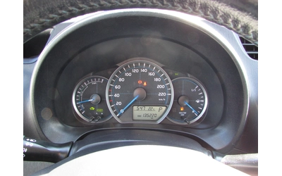 Toyota Yaris 1.5i HYBRID - автомобили, коли, обяви за нови и употребявани 13