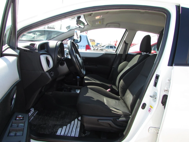 Toyota Yaris 1.5i HYBRID - автомобили, коли, обяви за нови и употребявани 7