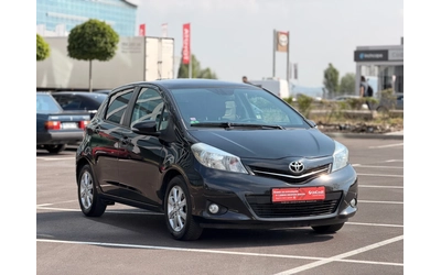 toyota-yaris - 2