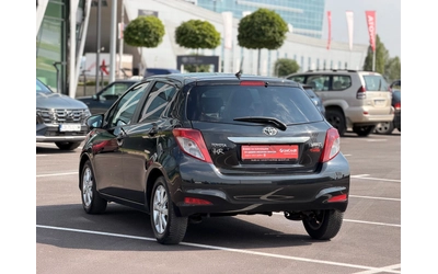 Toyota Yaris 1.33vvt-i-Автоматик-Лизинг през Уникредит по160евр - автомобили, коли, обяви за нови и употребявани 7