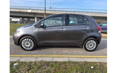 toyota-yaris - 3