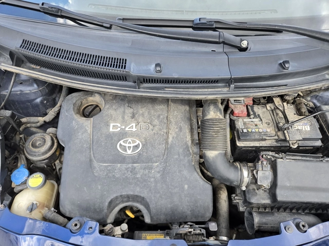 Toyota Yaris 1.4D4D-90кс= АВТОМАТ= КЛИМАТРОНИК= KEYLESS - автомобили, коли, обяви за нови и употребявани 16