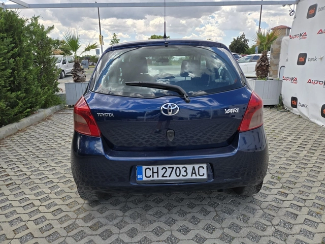 Toyota Yaris 1.4D4D-90кс= АВТОМАТ= КЛИМАТРОНИК= KEYLESS - автомобили, коли, обяви за нови и употребявани 3