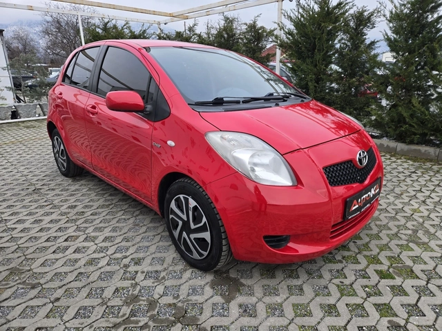 Toyota Yaris 1.4d4d-90кс= КЛИМАТИК= 5ВРАТИ - автомобили, коли, обяви за нови и употребявани 1