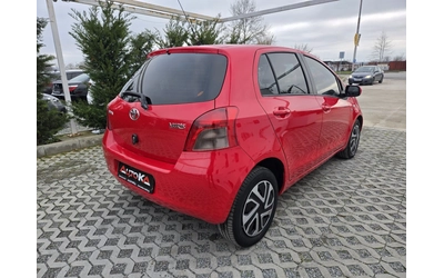 toyota-yaris - 2