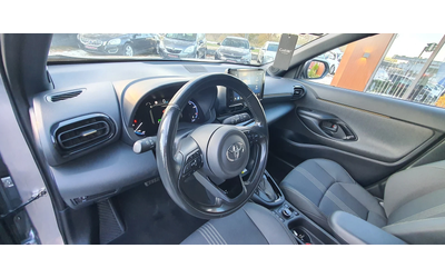 Toyota Yaris Cross 1.5 HYBRID 4WD BI-COLOR Гаранция - автомобили, коли, обяви за нови и употребявани 11