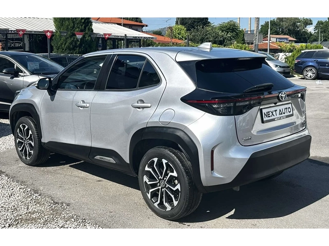 Toyota Yaris Cross 1.5 HYBRID 92HP AWD-i LANE ASSIST DISTRONIC EU6D - автомобили, коли, обяви за нови и употребявани 6