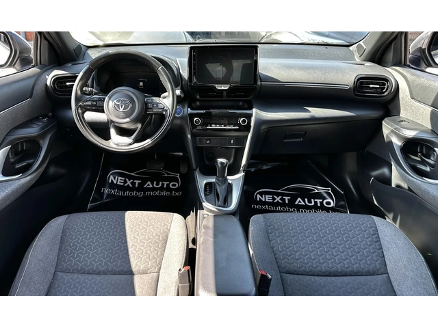 Toyota Yaris Cross 1.5 HYBRID 92HP AWD-i LANE ASSIST DISTRONIC EU6D - автомобили, коли, обяви за нови и употребявани 8