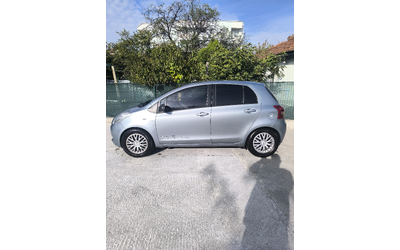 toyota-yaris-d-4d - 2