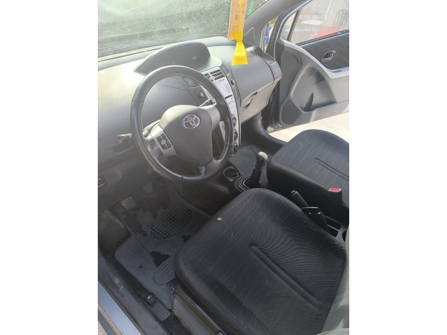 Toyota Yaris D-4D - автомобили, коли, обяви за нови и употребявани 7