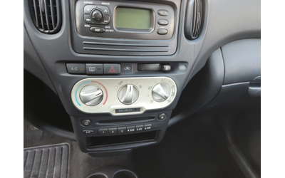 Toyota Yaris verso 1, 3i 86ps FACELIFT ITALY - автомобили, коли, обяви за нови и употребявани 8