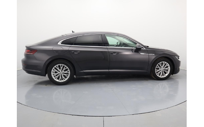 Volkswagen Arteon - автомобили, коли, обяви за нови и употребявани 10