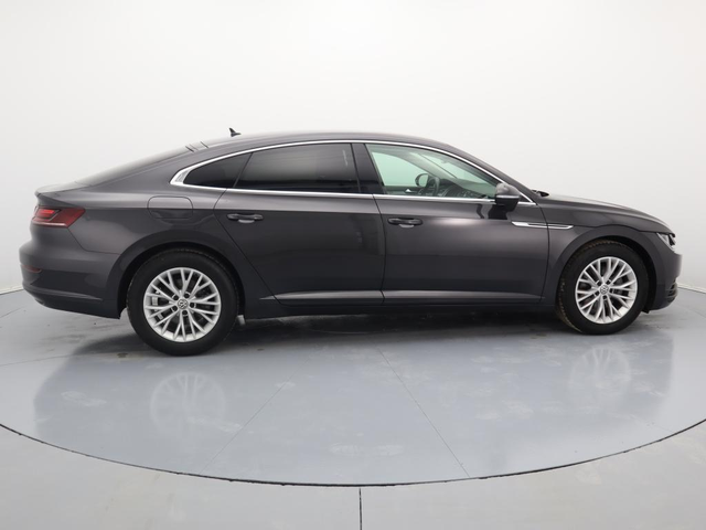 Volkswagen Arteon - автомобили, коли, обяви за нови и употребявани 10