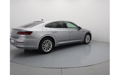 Volkswagen Arteon - автомобили, коли, обяви за нови и употребявани 13