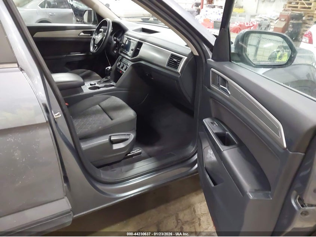 VOLKSWAGEN ATLAS 3.6L V-6 DI, DOHC, VVT, 276HP All Wheel Drive - автомобили, коли, обяви за нови и употребявани 4