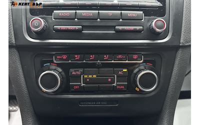 Volkswagen Golf 1.4i 122 к.с. - автомобили, коли, обяви за нови и употребявани 11