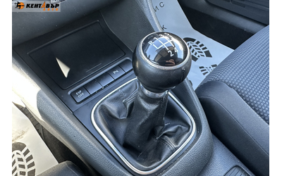 Volkswagen Golf 1.4i 122к.с. - автомобили, коли, обяви за нови и употребявани 10