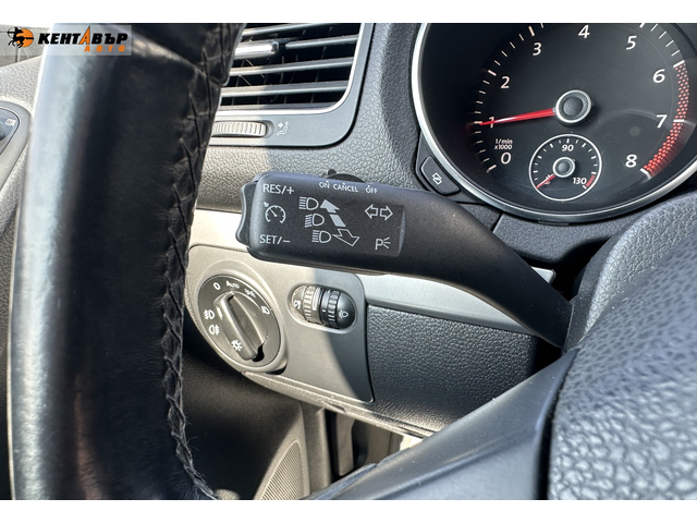 Volkswagen Golf 1, 4tsi/Нави - автомобили, коли, обяви за нови и употребявани 13