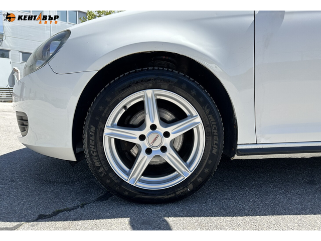 Volkswagen Golf 1.6d 105к.с. - автомобили, коли, обяви за нови и употребявани 7