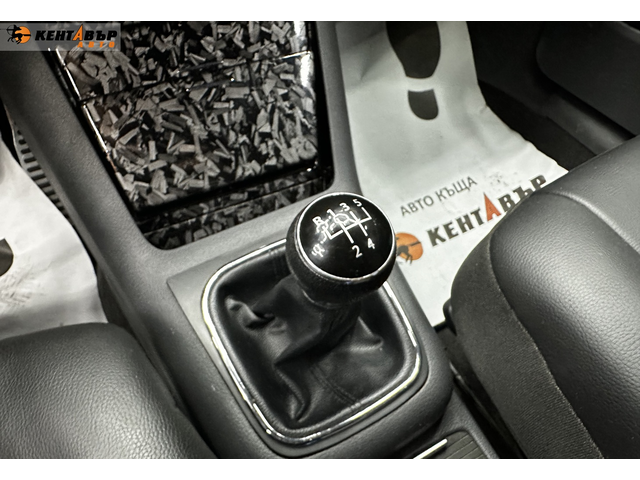 Volkswagen Golf 1.9d 105 к.с. - автомобили, коли, обяви за нови и употребявани 10