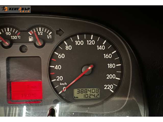 Volkswagen Golf 1.9d 110 к.с. - автомобили, коли, обяви за нови и употребявани 12