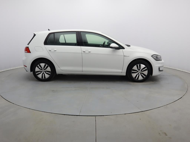 Volkswagen Golf - автомобили, коли, обяви за нови и употребявани 9