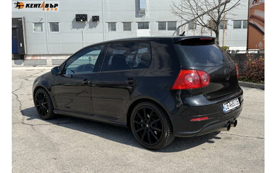 Volkswagen Golf 2.0i 200 к.с. - автомобили, коли, обяви за нови и употребявани 2