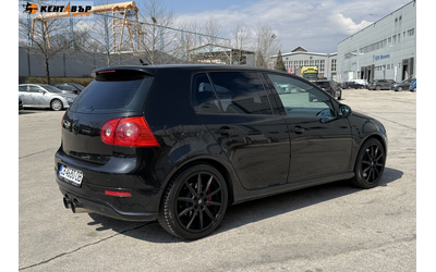 Volkswagen Golf 2.0i 200 к.с. - автомобили, коли, обяви за нови и употребявани 3