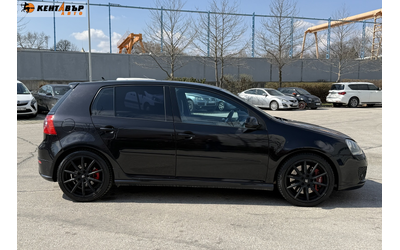 Volkswagen Golf 2.0i 200 к.с. - автомобили, коли, обяви за нови и употребявани 4