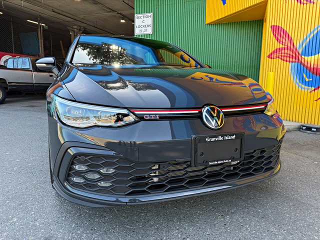 VOLKSWAGEN GOLF GTI 2.0L 4cyl FWD - автомобили, коли, обяви за нови и употребявани 9