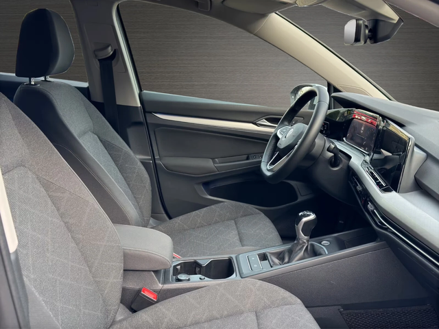 VW Golf Golf - автомобили, коли, обяви за нови и употребявани 7