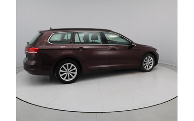 Volkswagen Passat - автомобили, коли, обяви за нови и употребявани 11