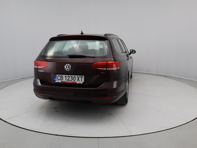 Volkswagen Passat - автомобили, коли, обяви за нови и употребявани 14