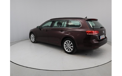 Volkswagen Passat - автомобили, коли, обяви за нови и употребявани 20