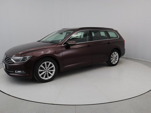 Volkswagen Passat - автомобили, коли, обяви за нови и употребявани 28