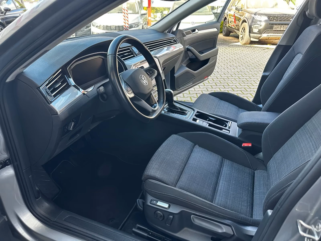 VW Passat Passat - автомобили, коли, обяви за нови и употребявани 7